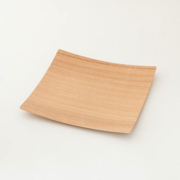 使いやすくて割れにくく耐水性がある、おしゃれな木製プレート