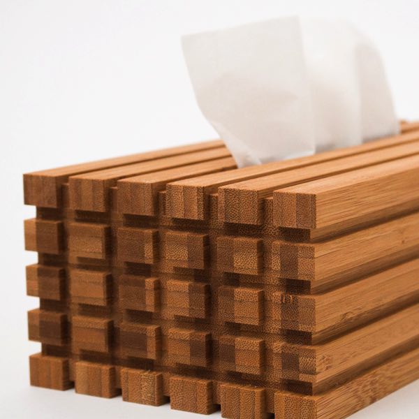 インテリアに合わせやすいデザインの、竹から作られたおしゃれなティッシュボックス