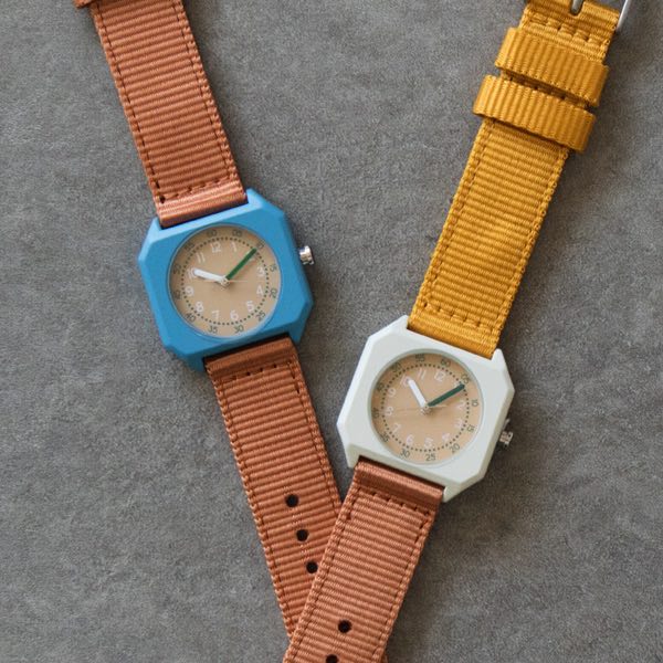 プレゼントにおすすめの、おしゃれなイタリア製の子供向け腕時計