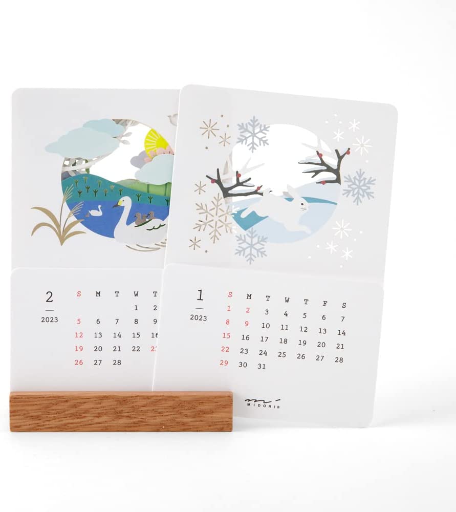 毎月変化する季節の絵柄を楽しめる、おすすめの卓上カレンダー2023年版