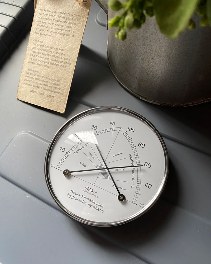 おしゃれなドイツ製アナログ温湿度計