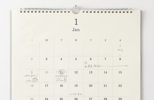 「余白」を愉しむ、ミニマムなデザインのおしゃれなカレンダー2022年版