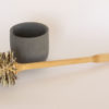 シンプルで実用的な、北欧らしいおしゃれなトイレブラシ